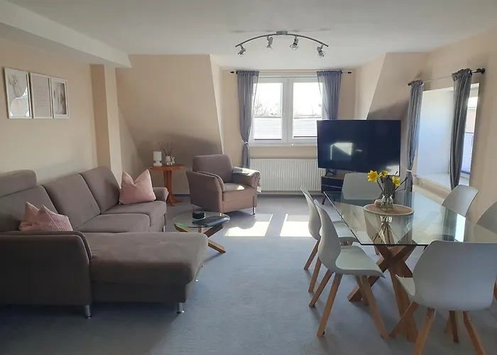 Neumuhler Hof: Spacious Family With Multiple Bathrooms And Free Parking Schwerin (Mecklenburg-Vorpommern)